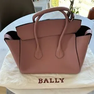 BALLY イタリア製　ピンク＆パール　35.5 楽天市場】【中古】 【楽天スーパーSALE10%OFF】 BALLY バリー